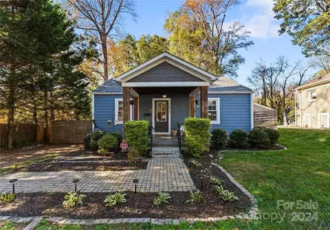 1617 Arnold Dr, Charlotte, NC 28205