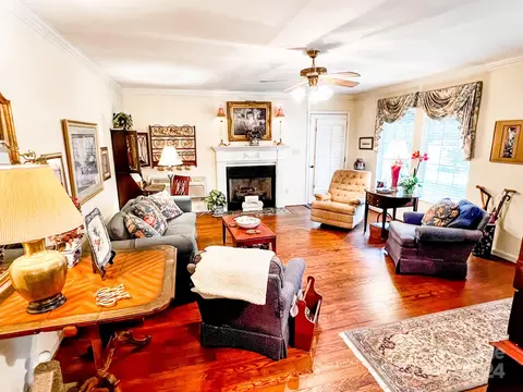 Living - 7225 Hwy 73 E Hwy E, Mount Pleasant, NC 28124 photo 4 of 5
