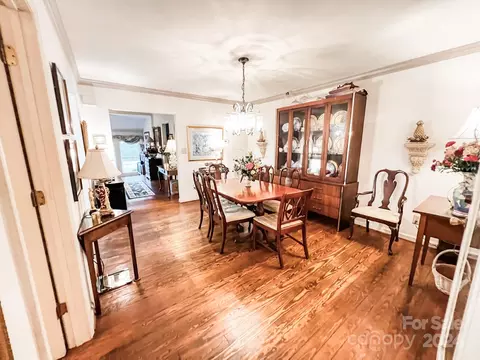 Dining - 7225 Hwy 73 E Hwy E, Mount Pleasant, NC 28124 photo 4 of 5