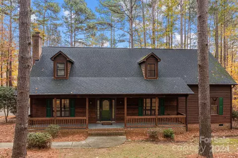 479 Isle Of Pines Rd, Mooresville, NC 28117
