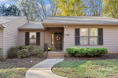 383 Sweetgum Dr, Fort Mill, SC 29715