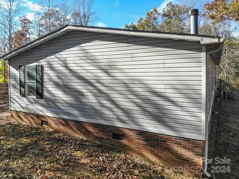 5107 Scott Rd, Morganton, NC 28655 photo 34