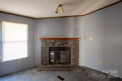 5107 Scott Rd, Morganton, NC 28655 photo 13