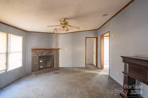 5107 Scott Rd, Morganton, NC 28655 photo 12