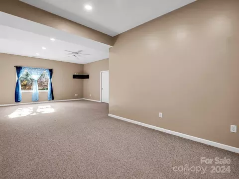 10 Duya Ct, Brevard, NC 28712 photo 19