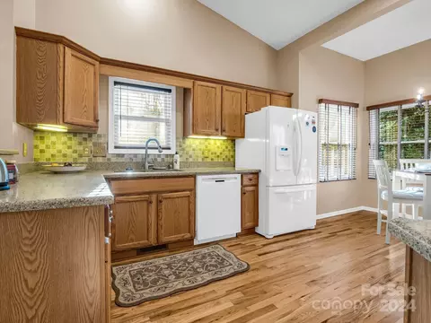 10 Duya Ct, Brevard, NC 28712 photo 6