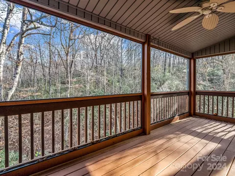 10 Duya Ct, Brevard, NC 28712 photo 12