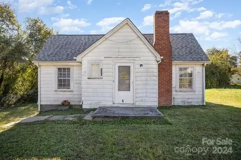 130 E Branch Ave, Shelby, NC 28152
