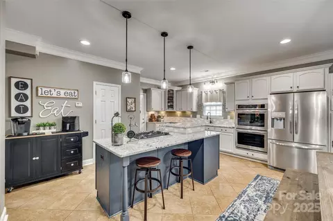 2824 Huckleberry Hill Dr, Fort Mill, SC 29715