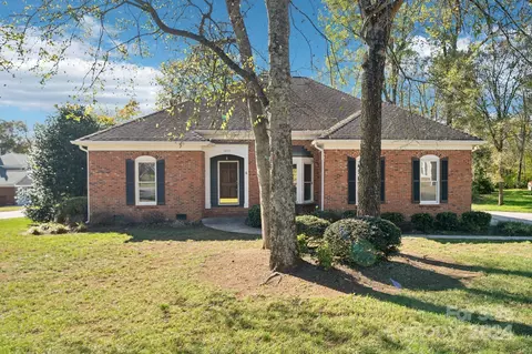 3895 Meadow Ridge Nw Ct NW, Concord, NC 28027