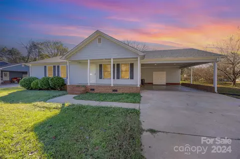 717 Campbell W Ave W, Salisbury, NC 28146