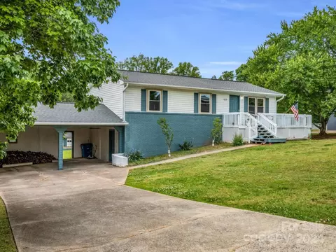 239 Woodside Dr, Forest City, NC 28043