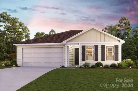 2544 Celestial Dr, Hickory, NC 28602