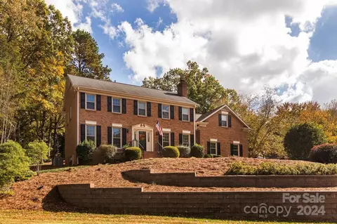 7729 Bradenton Dr, Charlotte, NC 28210