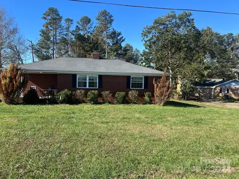 439 Baxter Rd, Cherryville, NC 28021