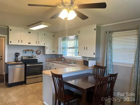 Kitchen - 439 Baxter Rd, Cherryville, NC 28021 photo 2 of 2