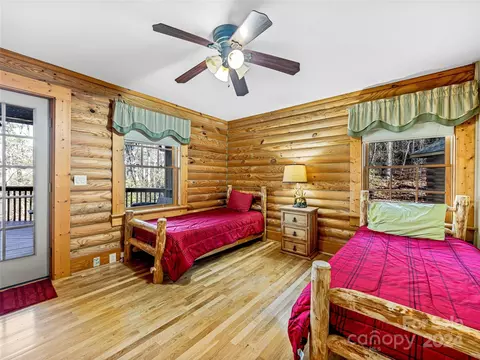 69 Whitaker Cir, Fairview, NC 28730 photo 22