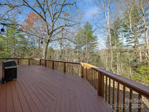 69 Whitaker Cir, Fairview, NC 28730 photo 27
