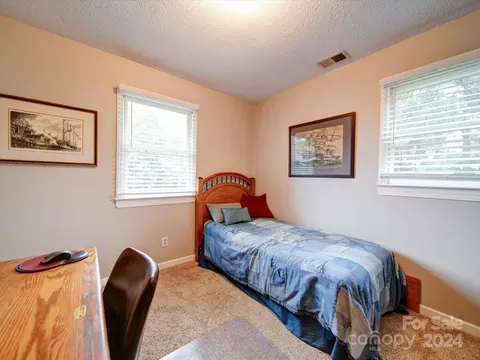 Bedroom - 20126 Rainbow Cir, Cornelius, NC 28031 photo 7 of 7