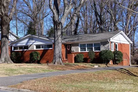 6433 Montpelier Rd, Charlotte, NC 28210