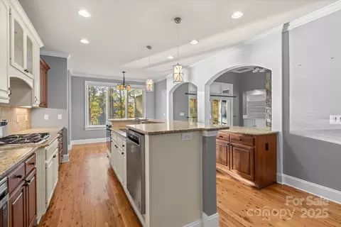 Kitchen - 3853 Gordon St, Terrell, NC 28682 photo 2 of 4