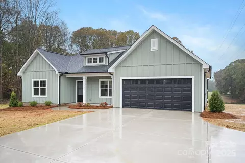 3007 Buffett Ln, Monroe, NC 28110