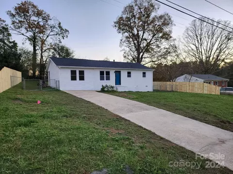407 Homestead Dr, Gastonia, NC 28056