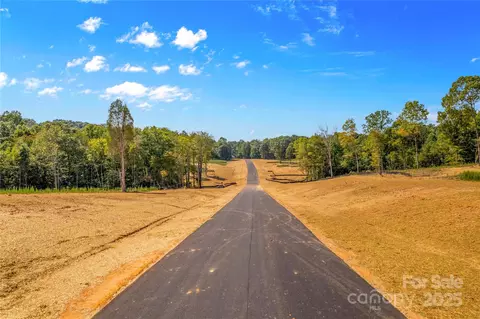 000 Boomer 7 Ct #7, Statesville, NC 28677