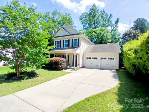 13112 Appolinaire Dr, Davidson, NC 28036