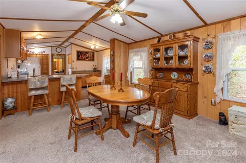 Dining - 41 Chris Ln, Franklin, NC 28734 photo 2 of 2