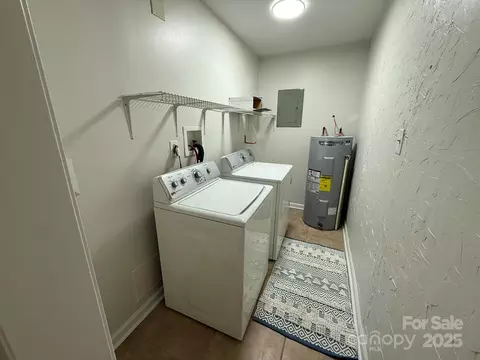 3441 38th Street Ne Dr NE, Hickory, NC 28601 photo 17