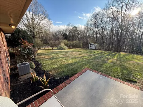 3441 38th Street Ne Dr NE, Hickory, NC 28601 photo 18
