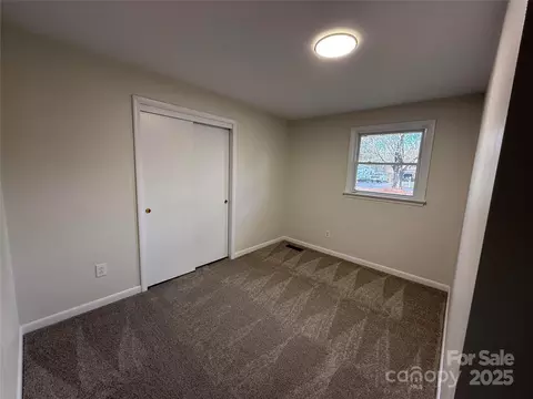 3441 38th Street Ne Dr NE, Hickory, NC 28601 photo 12