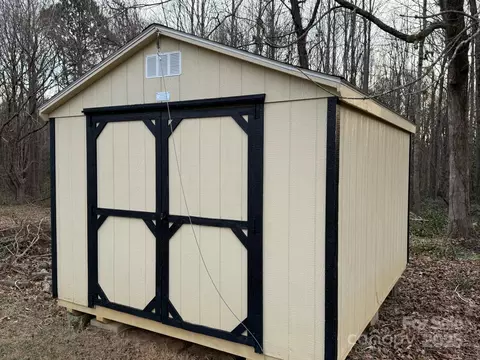 3441 38th Street Ne Dr NE, Hickory, NC 28601 photo 23