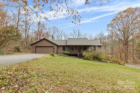 143 Ponokah Ln, Statesville, NC 28677
