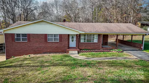162 Stephens Rd, Morganton, NC 28655