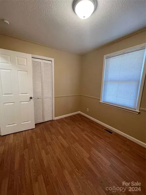 Bedroom - 305 Spring St, Bethune, SC 29009 photo 2 of 8