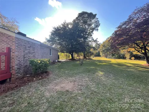 Other - 305 Spring St, Bethune, SC 29009 photo 4 of 10
