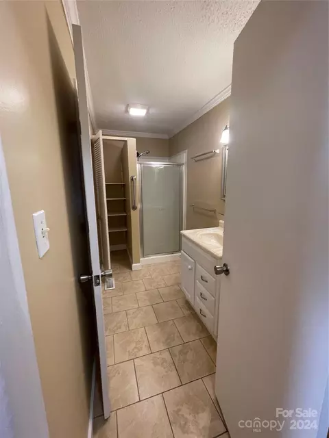 Bath - 305 Spring St, Bethune, SC 29009 photo 1 of 3