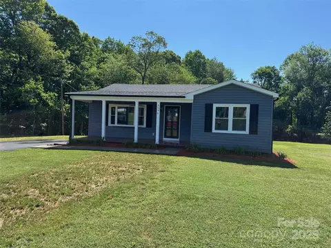 3596 Bethany Church Rd, Claremont, NC 28610