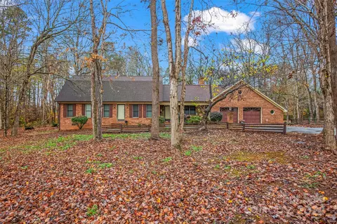 503 Merrells Lake Rd, Mocksville, NC 27028