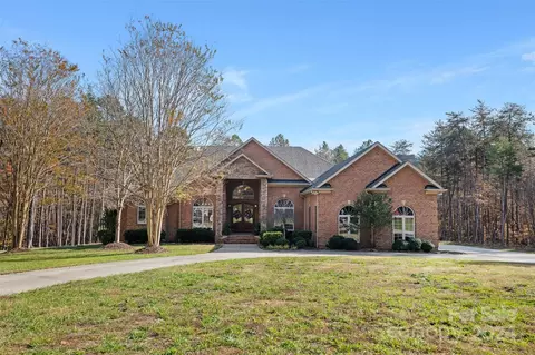 3421 Farm View Ln, Iron Station, NC 28080