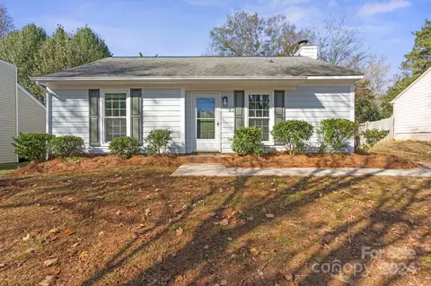 3321 Braewick Pl, Charlotte, NC 28227