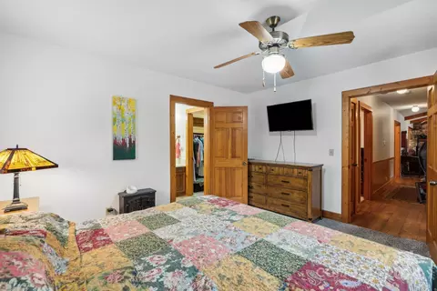 Bedroom - 42 Pine Tree Ln, Flat Rock, NC 28731 photo 3 of 7