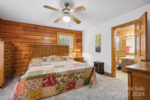 Bedroom - 42 Pine Tree Ln, Flat Rock, NC 28731 photo 1 of 7