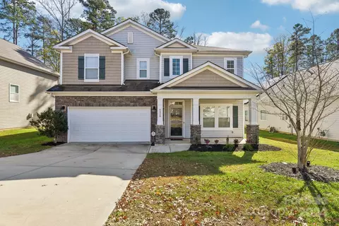 6428 Bluegill Rd, Charlotte, NC 28216