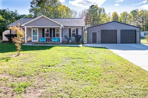 2611 Eagle St, Kannapolis, NC 28081