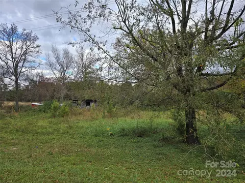4460 Nc 109 N Hwy N, Troy, NC 27371
