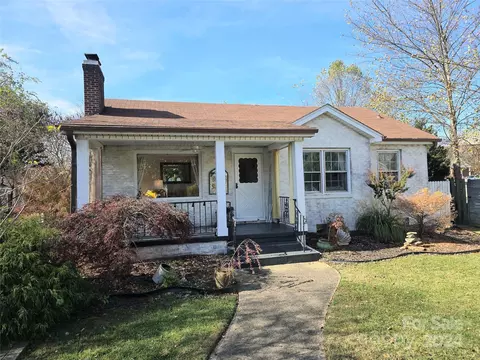 29 Fairfax Ave, Asheville, NC 28806