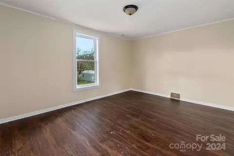 305 Elm St, Lancaster, SC 29720 photo 38